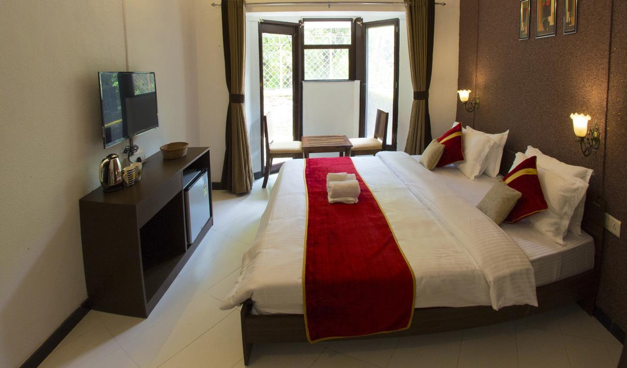 Velvet County Resort & Spa Lonavala Eksteriør billede
